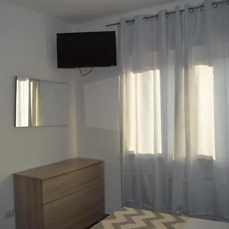 Sos Ninnitteddos Guest house Torpe