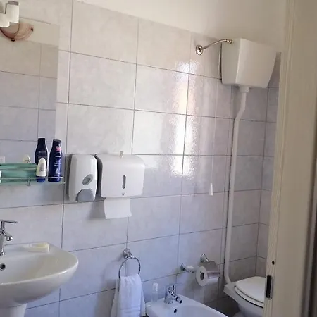 Sos Ninnitteddos Guest house Torpe