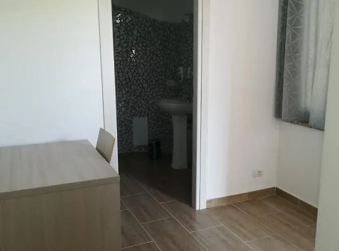 Guest house Sos Ninnitteddos Torpe