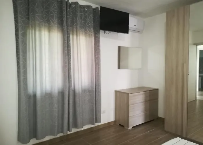 Sos Ninnitteddos 4* Torpe