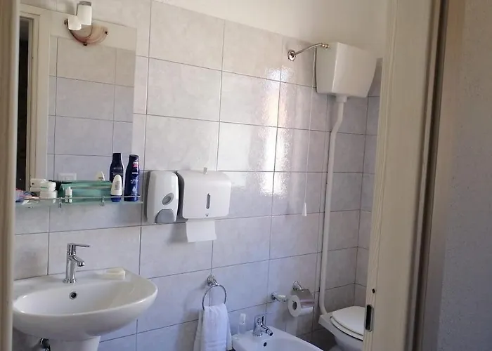 Sos Ninnitteddos Guest house Torpe